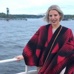 Meet your Posher, Beth